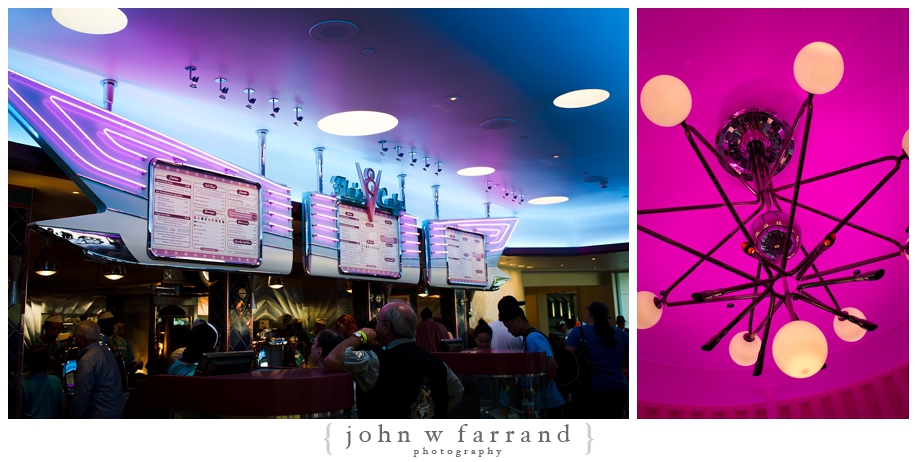 Flo's V8 Cafe - Cars Land