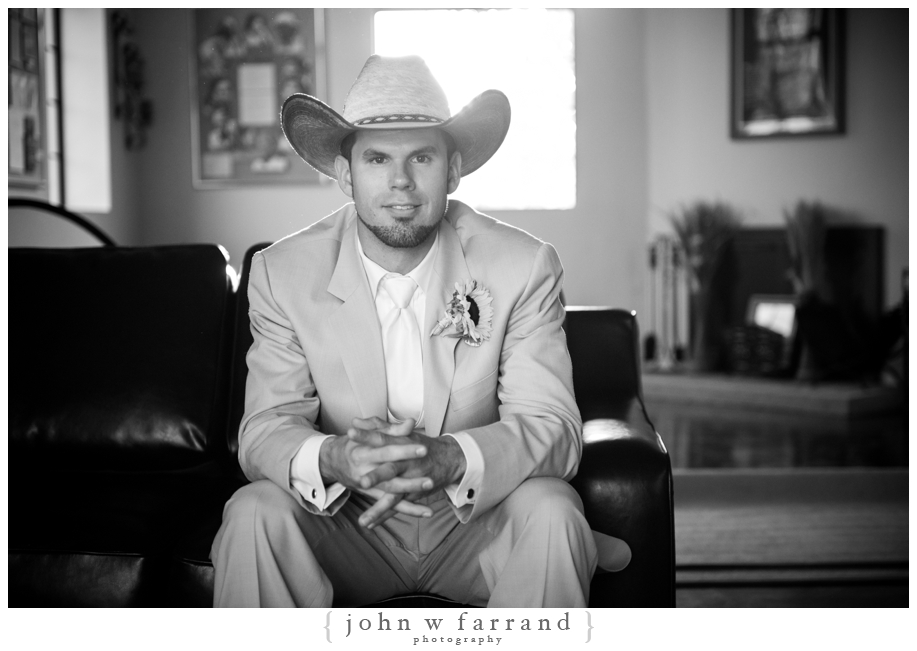 Bernard-Bakersfield-Wedding-Photography_014.jpg