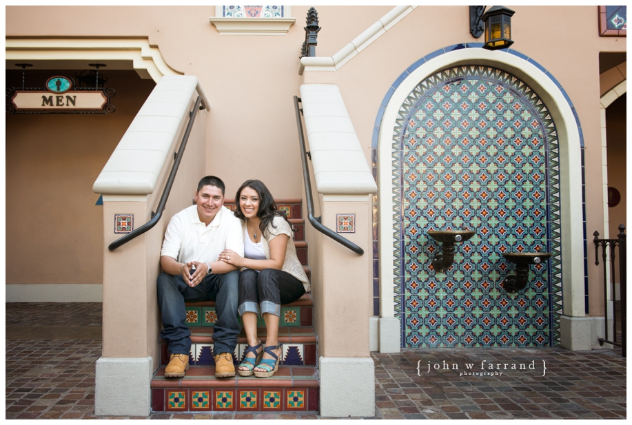 Disneyland-Engagement-Photography-Hinojosa_015.jpg