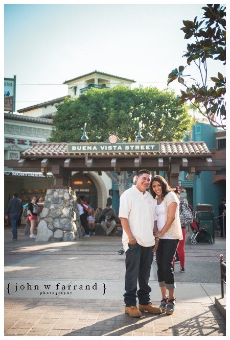 Disneyland-Engagement-Photography-Hinojosa_016.jpg