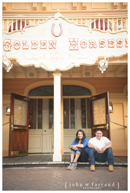 Disneyland-Engagement-Photography-Hinojosa_026.jpg