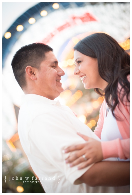 Disneyland-Engagement-Photography-Hinojosa_040.jpg