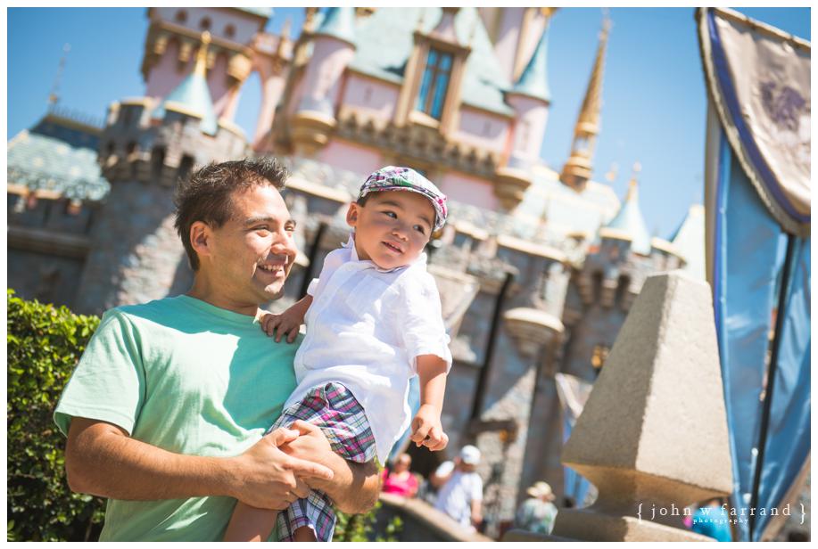 Disneyland-Family-Photography-Bautista_006.jpg