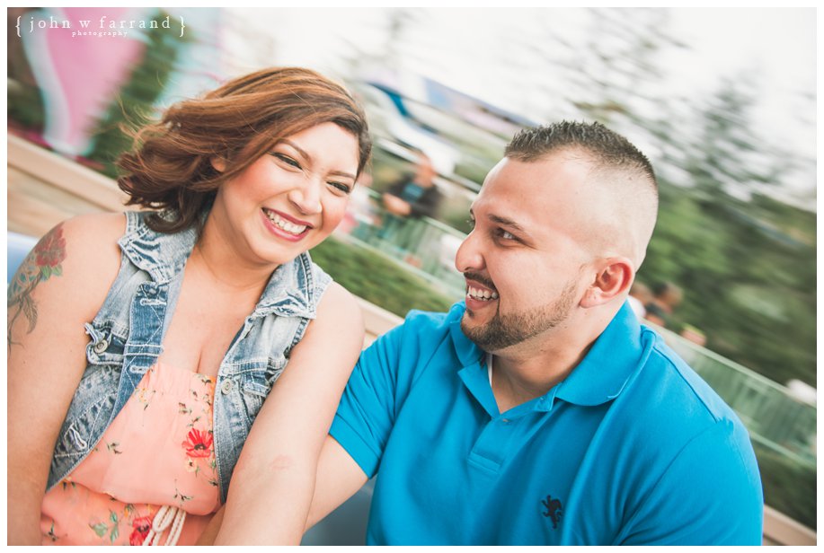 Disneyland-Engagement-Session_004.jpg