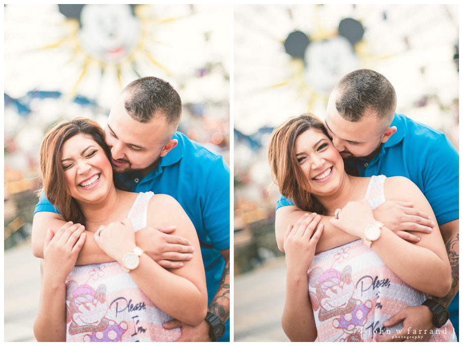 Disneyland-Engagement-Session_010.jpg